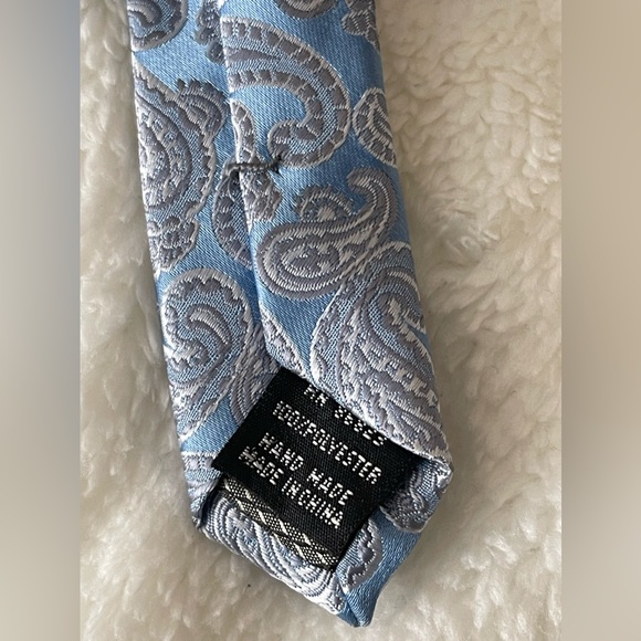 Hagar Ties Bundle of 3 Polyester All Silk Polka-dot Paisley Geometric - Picture 7 of 9